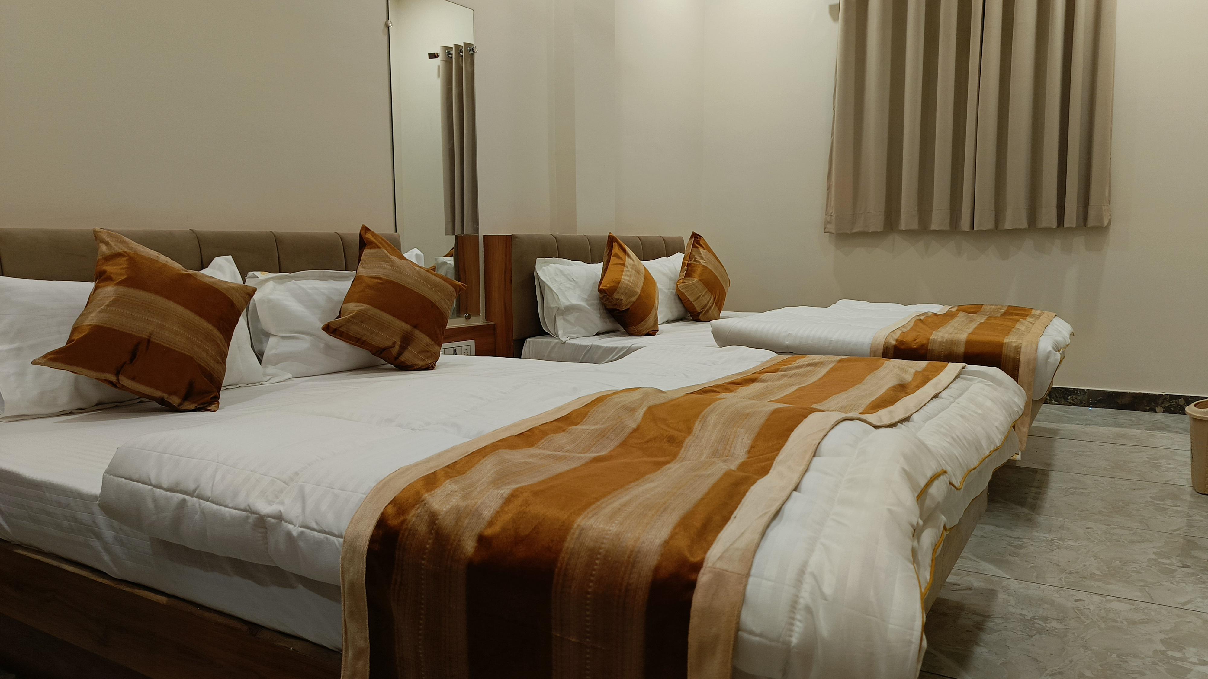 Image for deluxe-quadruple-room